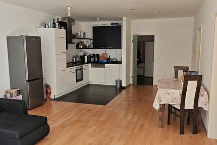 Wohnung Mundelsheim - 3 Zimmer, 77 m&sup2;, 990&euro; | Angebot:27564796