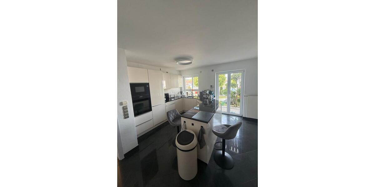 Einfamilienhaus Backnang - 4.5 Zimmer, 182 m&sup2;, 799.000&euro; | Angebot:26414671