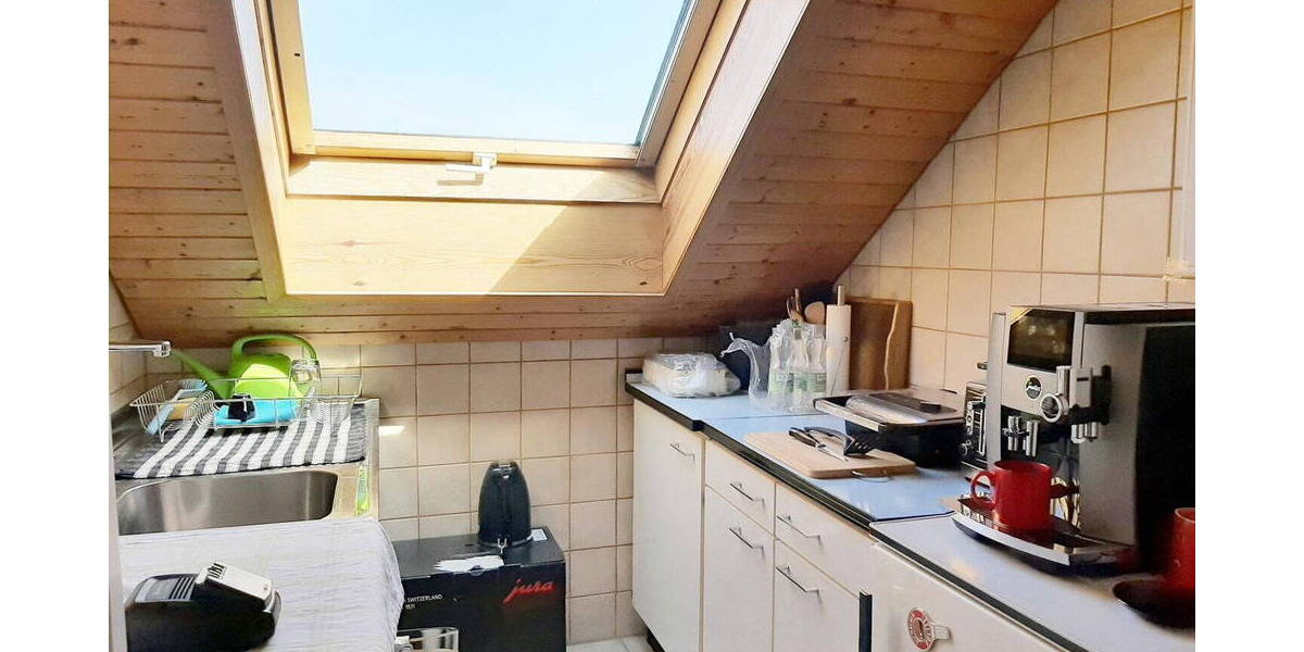 Reihenmittelhaus Ditzingen - 7 Zimmer, 162 m&sup2;, 540.000&euro; | Angebot:26477778