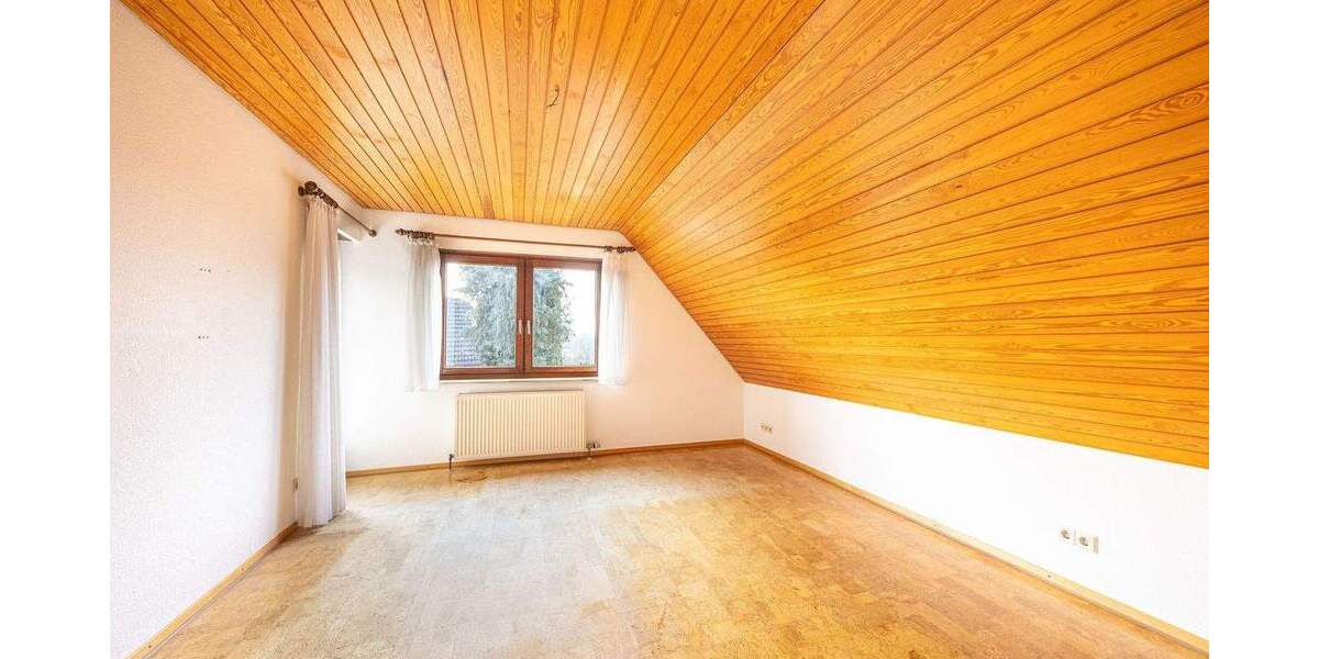 Einfamilienhaus Sachsenheim Kleinsachsenheim - 8 Zimmer, 167 m&sup2;, 545.000&euro; | Angebot:25697963