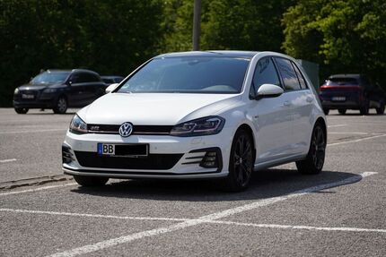 VW Golf 160.000 km 18.900 &euro; Sindelfingen 71069