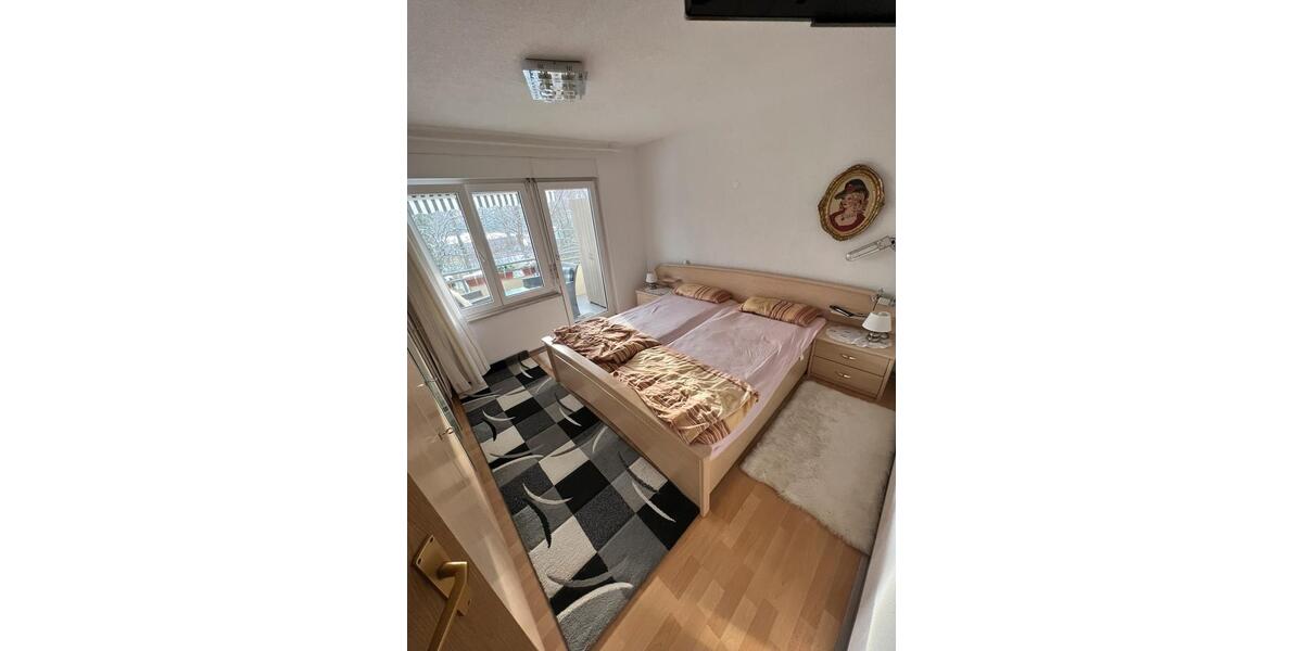 Etagenwohnung Böblingen Dagersheim - 2 Zimmer, 50 m&sup2;, 1.200&euro; | Angebot:27543047