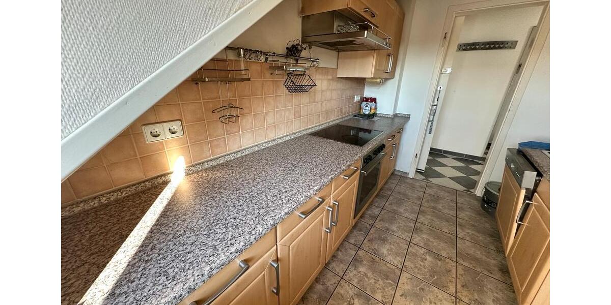 Dachgeschoßwohnung Stuttgart Sillenbuch - 2.5 Zimmer, 58 m&sup2;, 239.000&euro; | Angebot:24357014