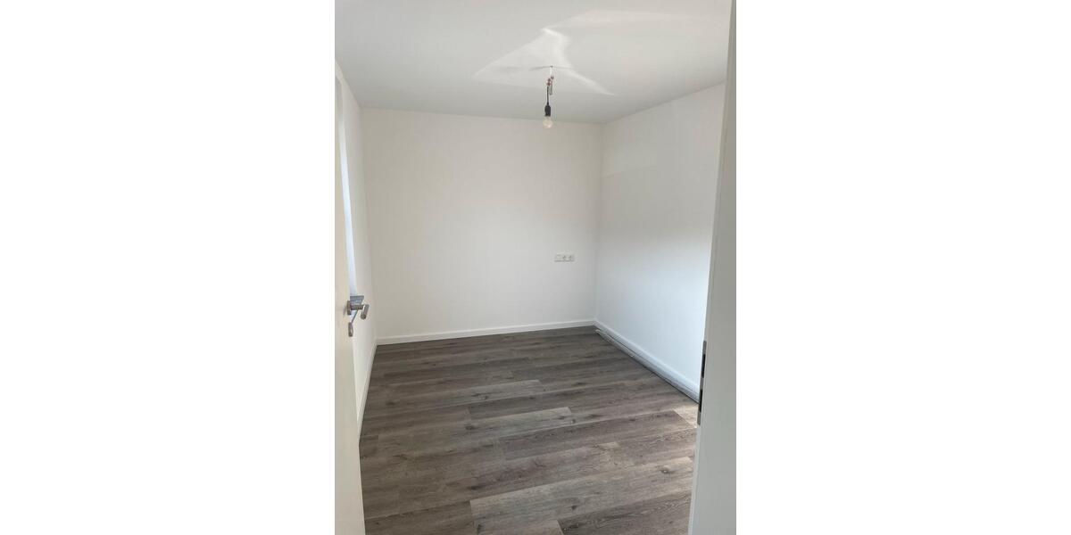 Erdgeschoßwohnung Mönsheim - 2 Zimmer, 35 m&sup2;, 800&euro; | Angebot:25757563