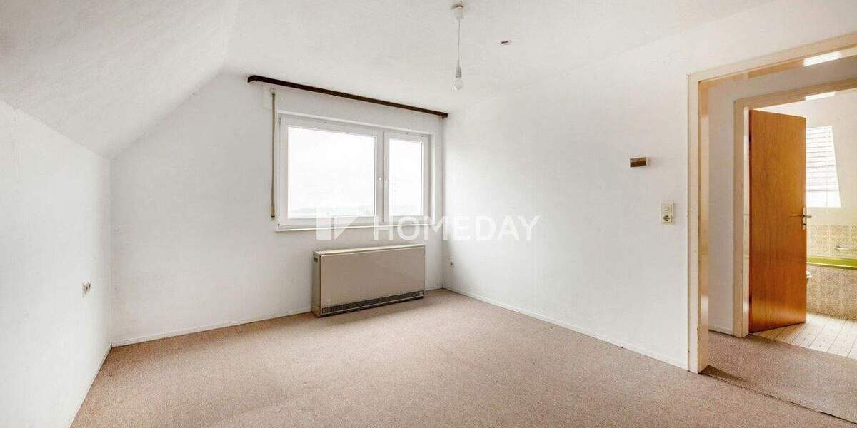 Mehrfamilienhaus, Wohnhaus Eberdingen Hochdorf - 7 Zimmer, 138 m&sup2;, 435.000&euro; | Angebot:25737584