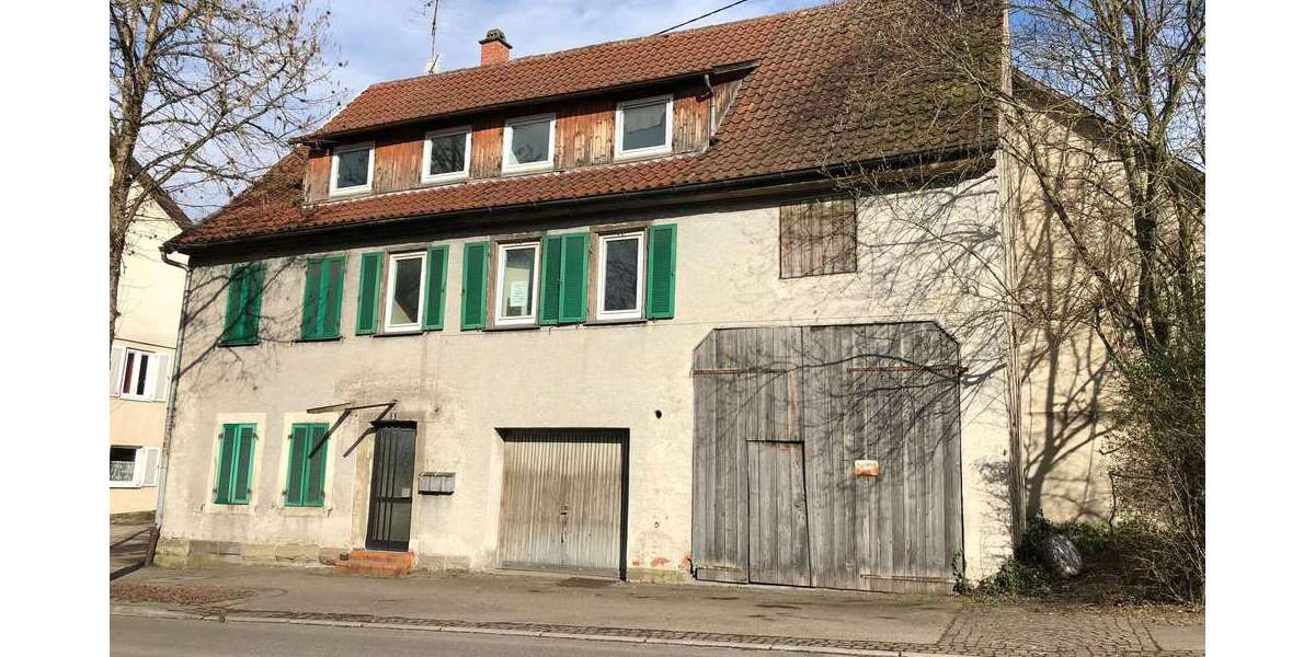 Einfamilienhaus Backnang - 9 Zimmer, 200 m&sup2;, 480.000&euro; | Angebot:22688517