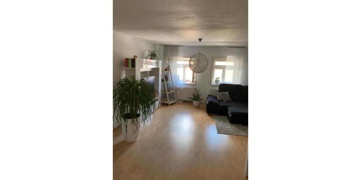 Dachgeschoßwohnung Köngen - 3 Zimmer, 70 m&sup2;, 1.120&euro; | Angebot:26450608