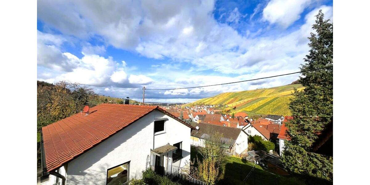 Etagenwohnung Weinstadt - 3.5 Zimmer, 112 m&sup2;, 1.450&euro; | Angebot:26182206