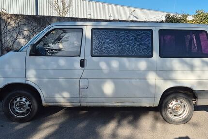 VW T4 Caravelle 290.000 km 2.250 &euro; möglingen 71696