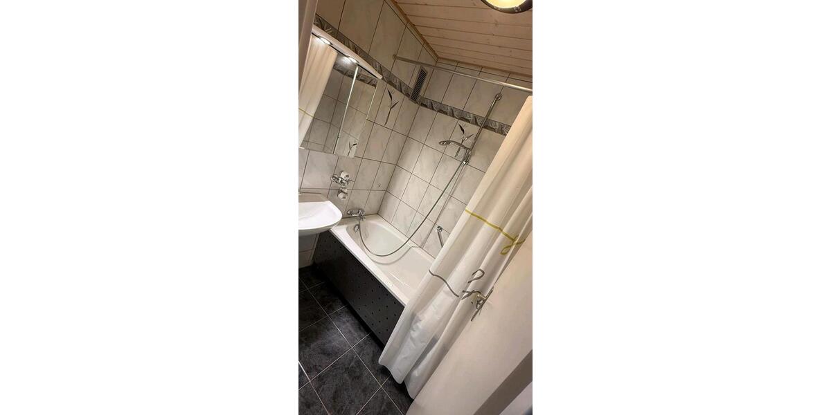 Etagenwohnung Ditzingen - 4 Zimmer, 83 m&sup2;, 280.000&euro; | Angebot:25823656