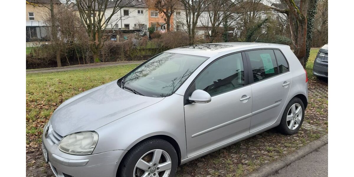 VW Golf 142.000 km 3.500 &euro; Stuttgart 70499