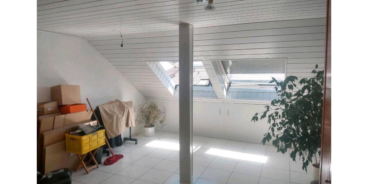 Reihenhaus Tamm - 5.5 Zimmer, 133 m&sup2;, 2.000&euro; | Angebot:26418189