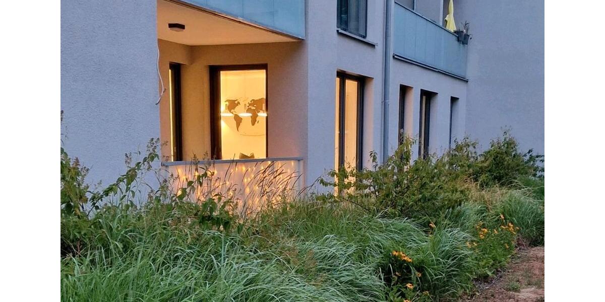 Erdgeschoßwohnung Stuttgart Stuttgart-Nord - 3.5 Zimmer, 94 m&sup2;, 2.880&euro; | Angebot:21430327