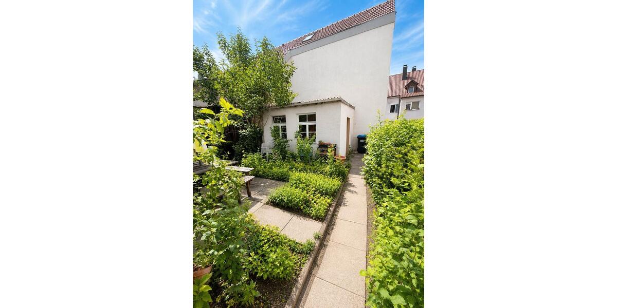 Erdgeschoßwohnung Esslingen am Neckar - 3 Zimmer, 55 m&sup2;, 195.000&euro; | Angebot:27211374