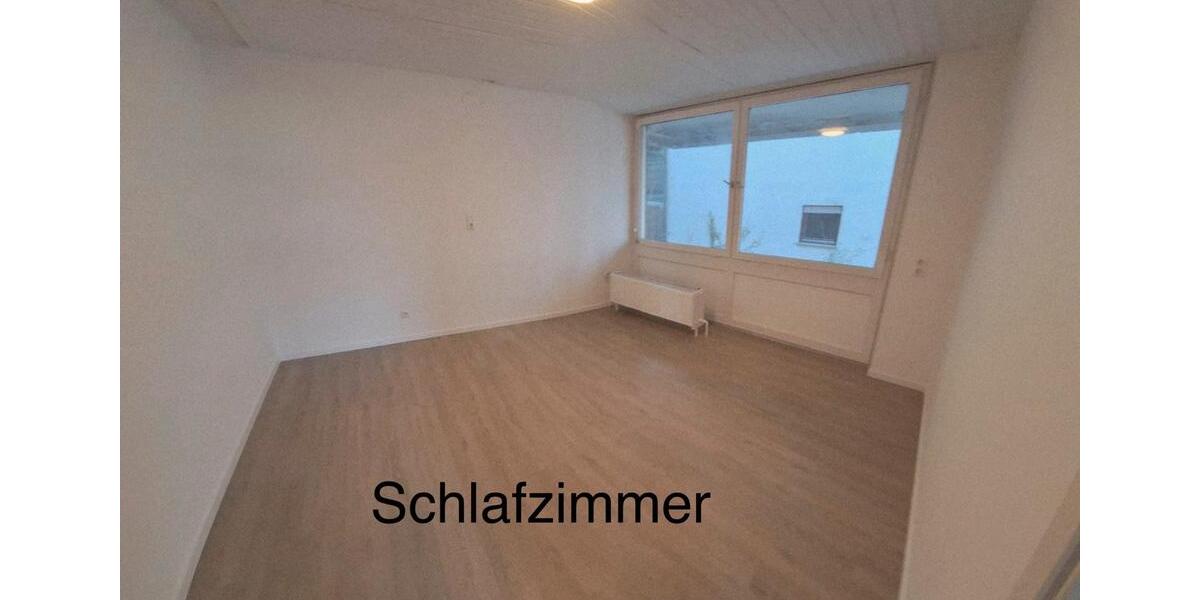 Etagenwohnung Winnenden - 4 Zimmer, 100 m&sup2;, 1.200&euro; | Angebot:25638360