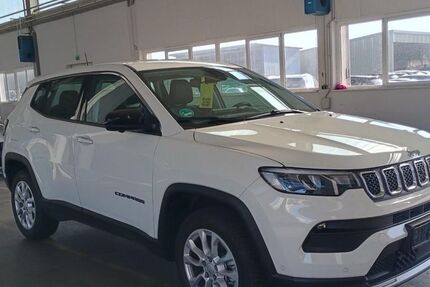 Jeep Compass 14.720 km 21.480 &euro; Remseck am Neckar 71686