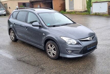 Hyundai i30 153.000 km 2.999 &euro; Leonberg Gebersheim 71229