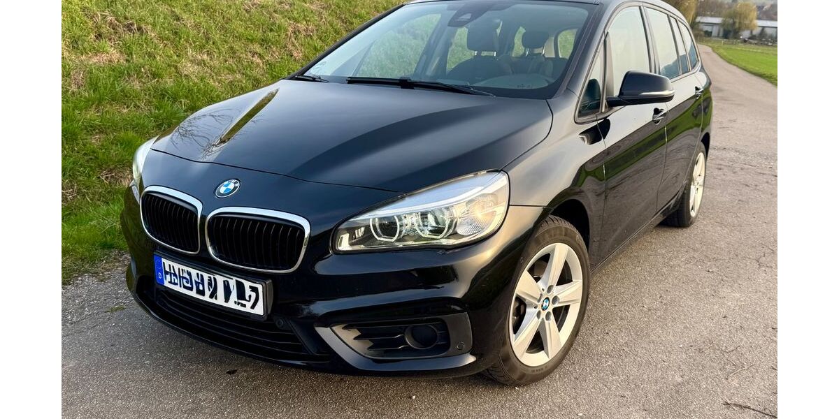 BMW 218 Gran Tourer 143.059 km 12.100 &euro; Löwenstein 74245