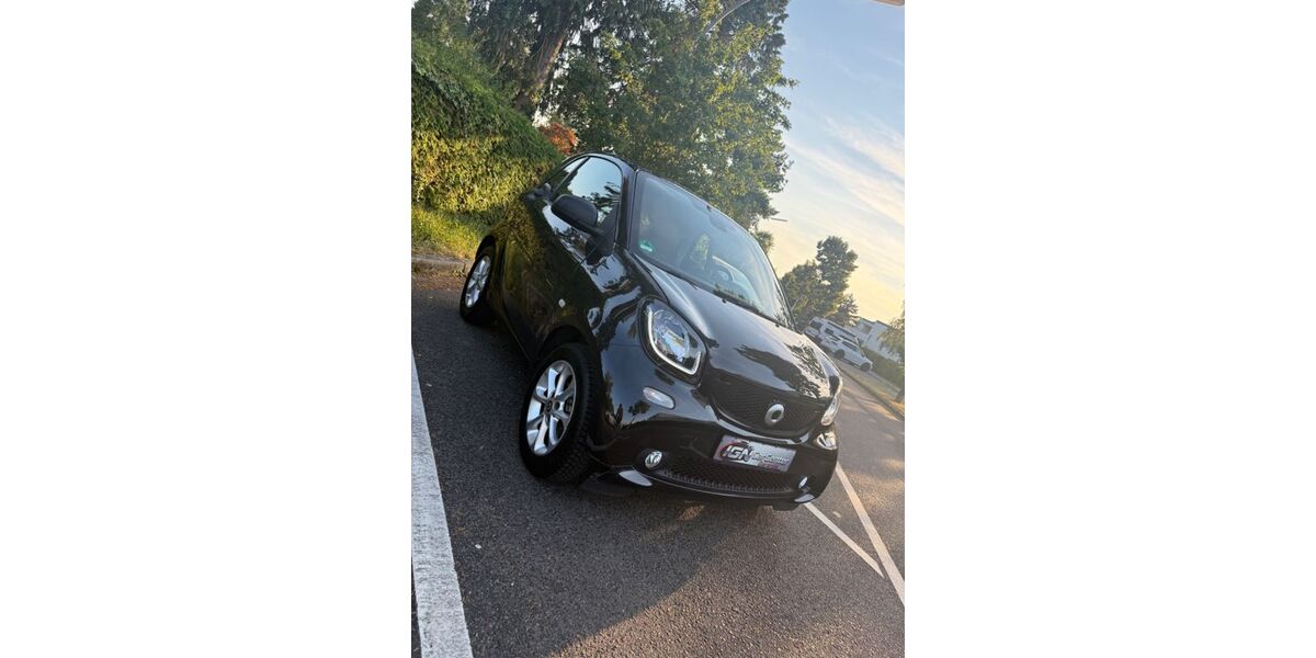 Smart ForTwo 67.682 km 10.900 &euro; Fellbach 70734