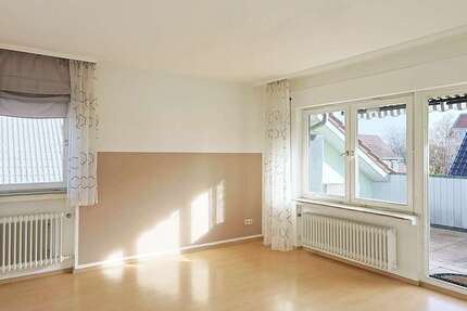 Wohnung Renningen - 4.5 Zimmer, 81 m&sup2;, 250.000&euro; | Angebot:24111262