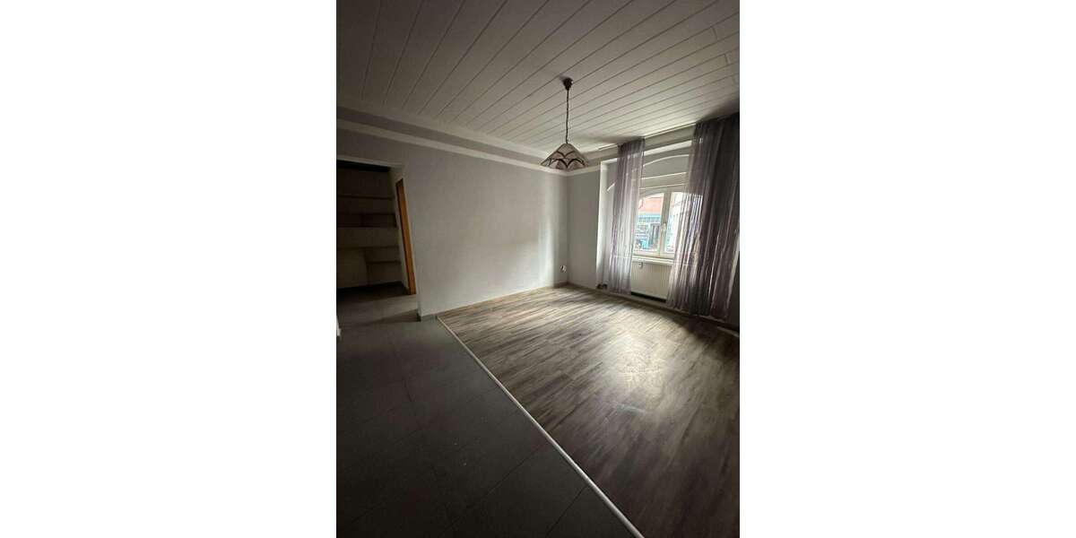 Etagenwohnung Lauffen - 2 Zimmer, 40 m&sup2;, 75.000&euro; | Angebot:25870746