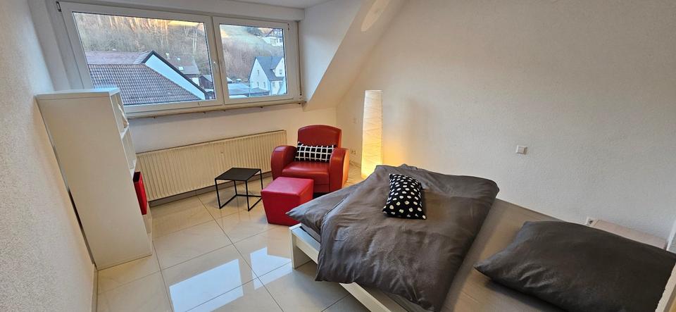 Etagenwohnung Waldenbuch - 3 Zimmer, 78 m&sup2;, 1.550&euro; | Angebot:24841709