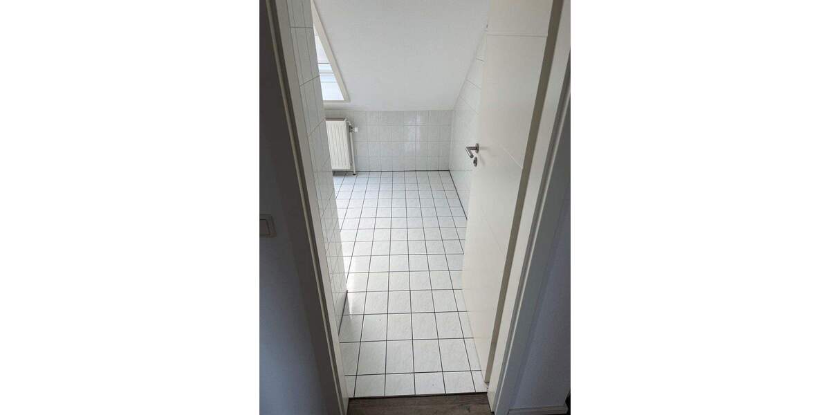 Etagenwohnung Oberstenfeld - 3 Zimmer, 72 m&sup2;, 225.000&euro; | Angebot:25800179