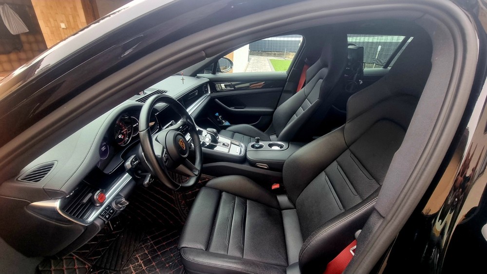 Porsche Panamera 27.500 km 84.900 &euro; Mühlacker 75417