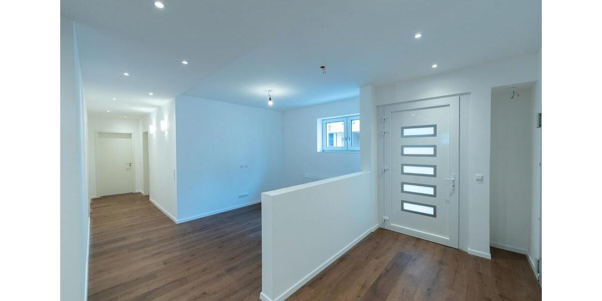 Erdgeschoßwohnung Stuttgart Stuttgart-Süd - 5 Zimmer, 131 m&sup2;, 2.400&euro; | Angebot:26380275