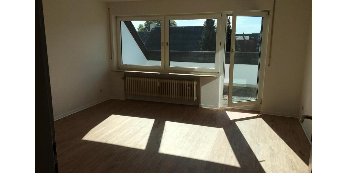 Dachgeschoßwohnung Filderstadt - 3 Zimmer, 78 m&sup2;, 329.000&euro; | Angebot:27185813