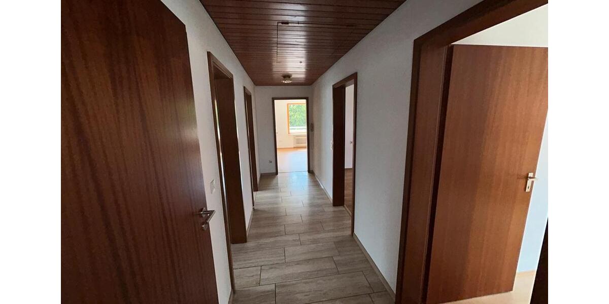 Etagenwohnung Steinheim an der Murr - 3 Zimmer, 93 m&sup2;, 1.150&euro; | Angebot:26410996