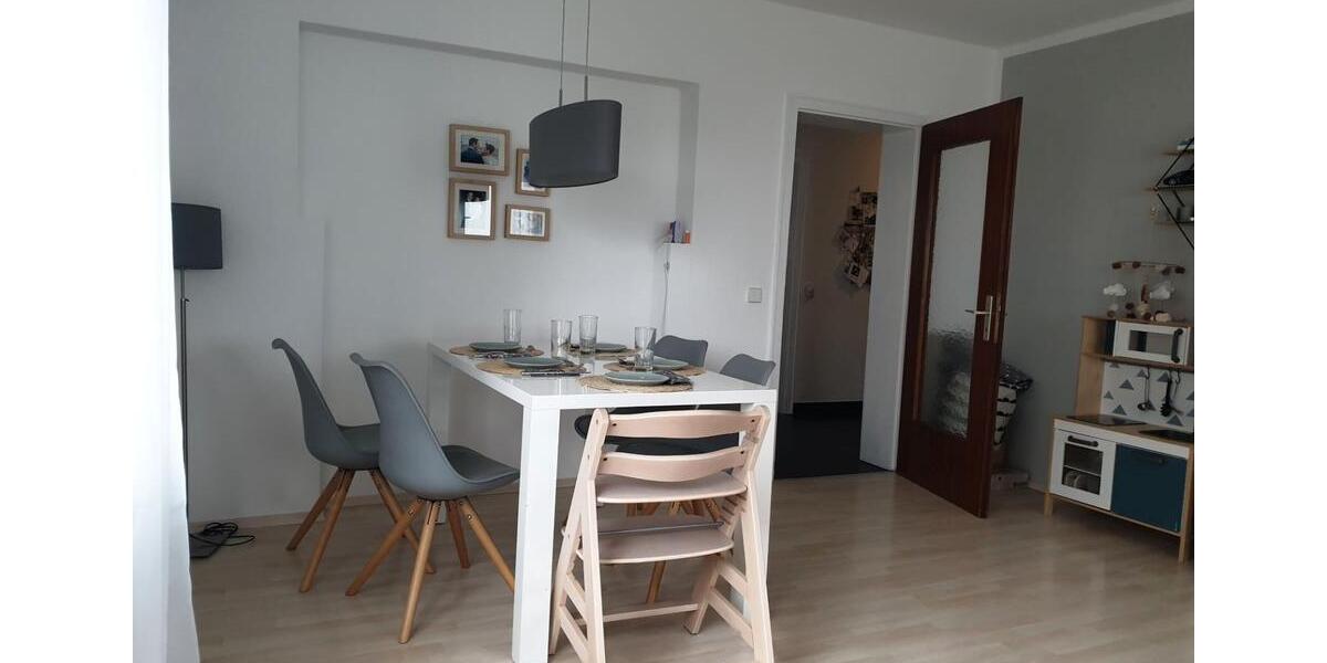 Erdgeschoßwohnung Schwieberdingen - 4 Zimmer, 96 m&sup2;, 1.400&euro; | Angebot:26415133