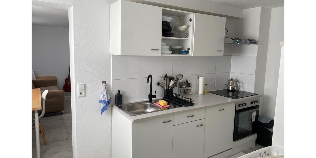 Erdgeschoßwohnung Stuttgart Luginsland - 1 Zimmer, 40 m&sup2;, 950&euro; | Angebot:27541527