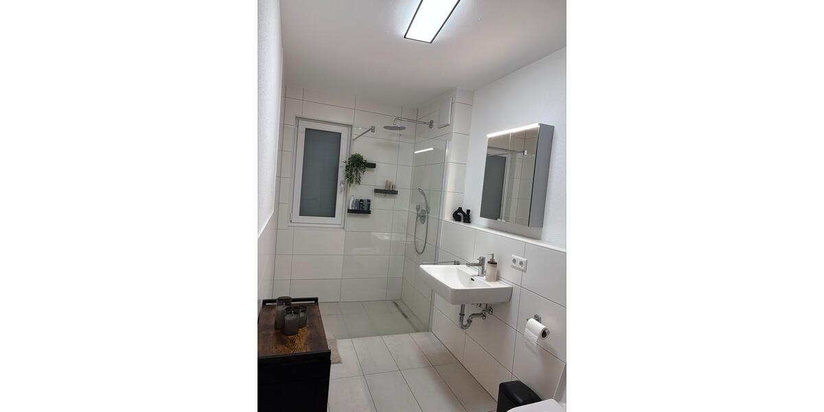 Erdgeschoßwohnung Bönnigheim - 3 Zimmer, 72 m&sup2;, 1.360&euro; | Angebot:27568227