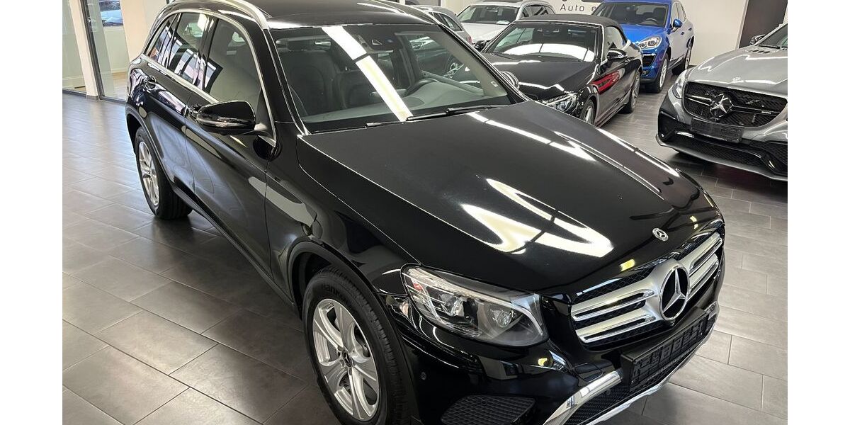 Mercedes-Benz GLC 250 74.016 km 28.999 &euro; Bietigheim-Bissingen 74321