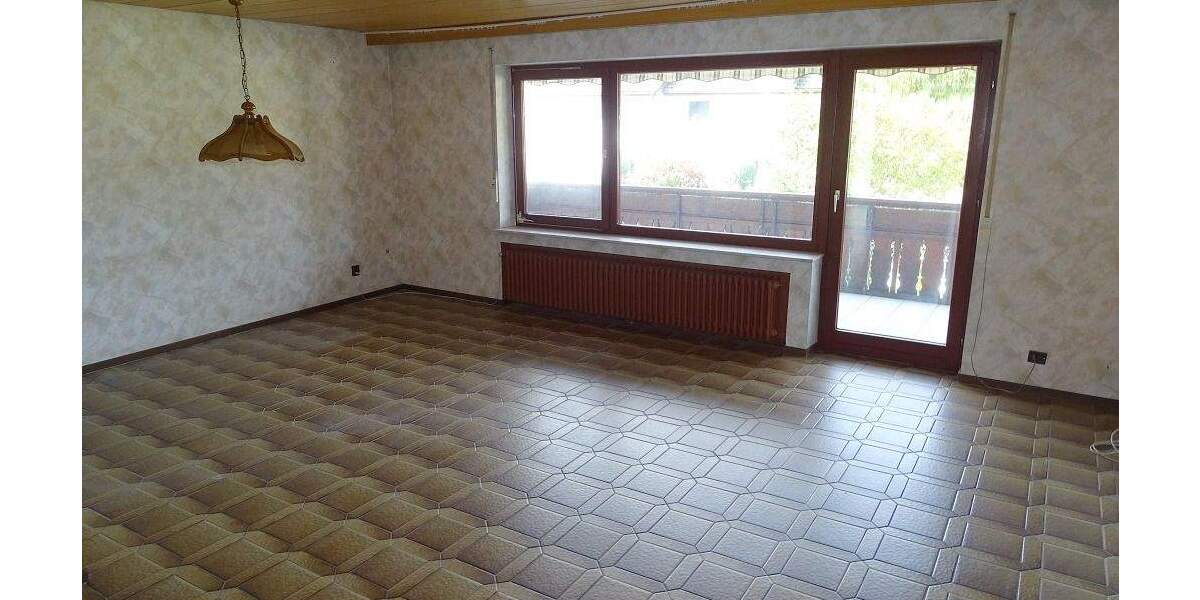 Reihenendhaus Großbottwar - 6 Zimmer, 147 m&sup2;, 449.000&euro; | Angebot:25773447