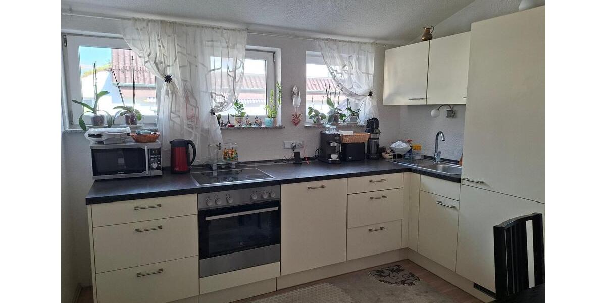 Etagenwohnung Korntal-Münchingen Münchingen - 4 Zimmer, 105 m&sup2;, 1.500&euro; | Angebot:27572618