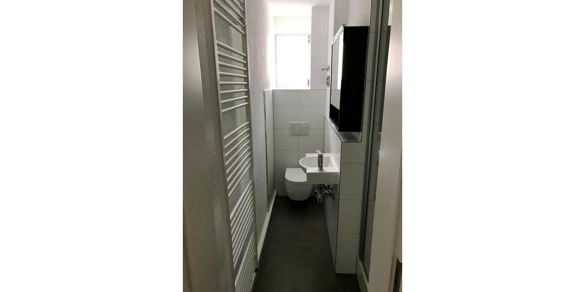 Etagenwohnung Stuttgart Mühlhausen - 3 Zimmer, 62 m&sup2;, 2.500&euro; | Angebot:25995955