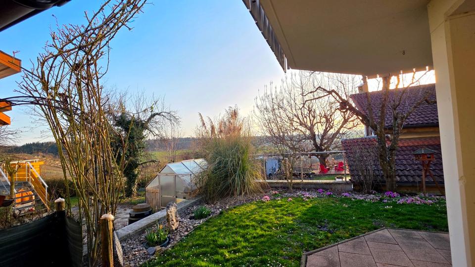 Terrassenwohnung Neckarwestheim - 3 Zimmer, 100 m&sup2;, 1.450&euro; | Angebot:25169019