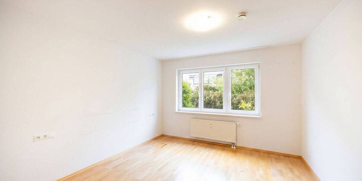 Etagenwohnung Sachsenheim Großsachsenheim - 3 Zimmer, 84 m&sup2;, 325.000&euro; | Angebot:26608042