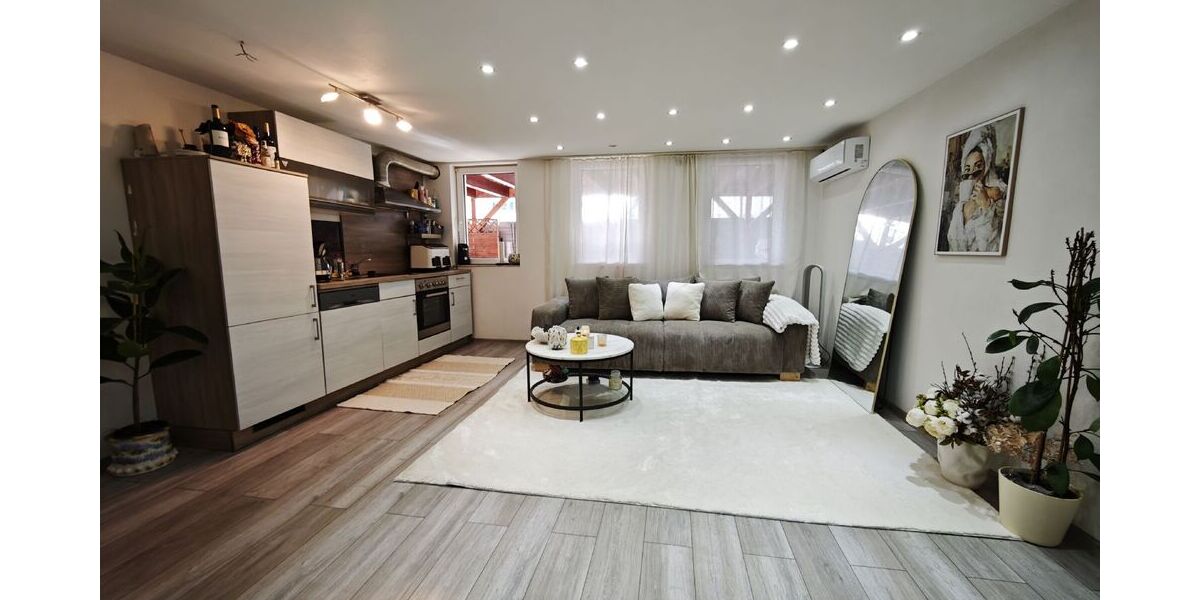 Starke Kapitalanlage - 5-Familienhaus mit Ausbaupotential - Mehrfamilienhaus, Wohnhaus Tiefenbronn | Angebot:24568753