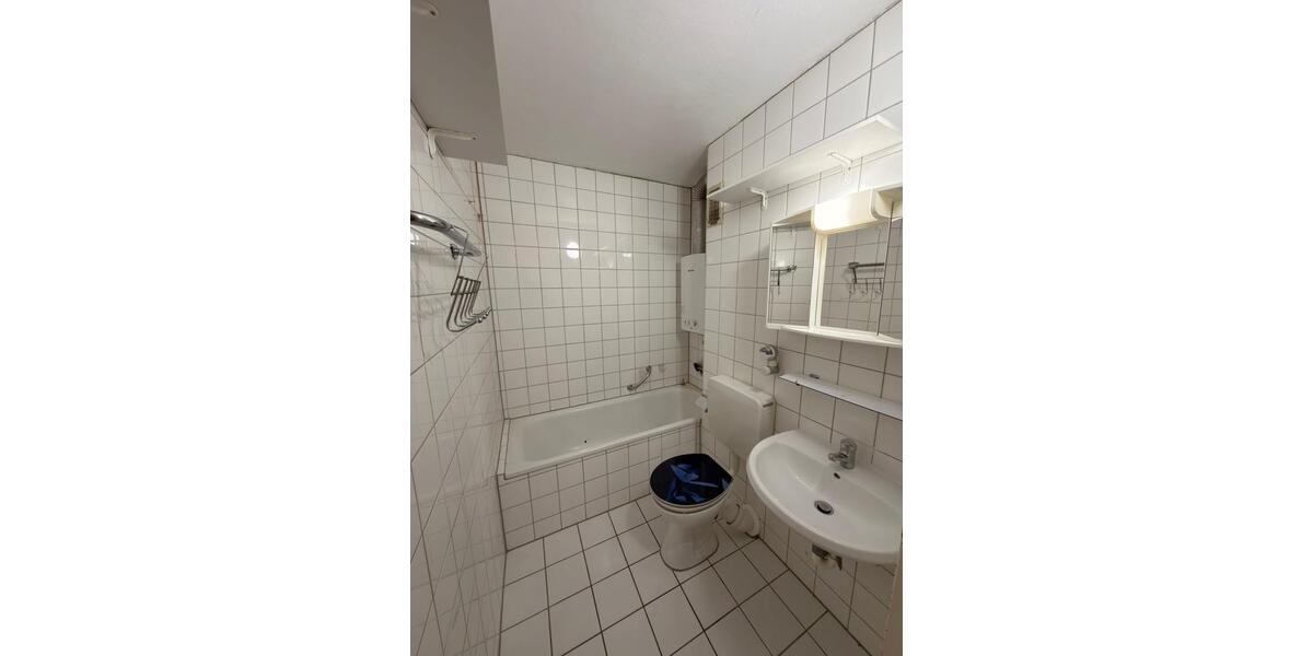 Etagenwohnung Esslingen am Neckar Brühl - 2.5 Zimmer, 53 m&sup2;, 175.000&euro; | Angebot:26381914