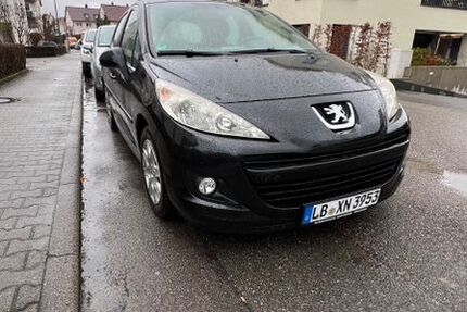 Peugeot 207 131.680 km 2.900 &euro; Gerlingen 70839