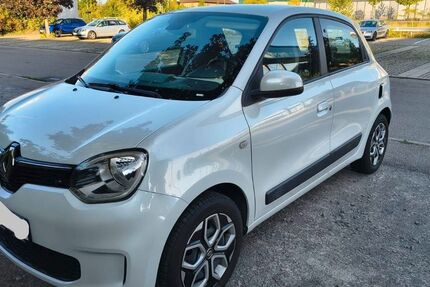 Renault Twingo 36.000 km 9.200 &euro; Stuttgart 70327