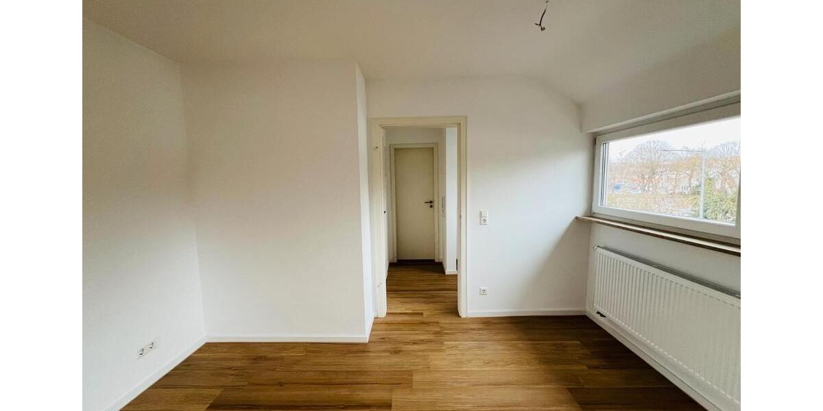 Dachgeschoßwohnung Stuttgart Mühlhausen - 1 Zimmer, 24 m&sup2;, 135.000&euro; | Angebot:27166095