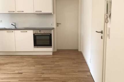 Wohnung Stuttgart Stuttgart-Mitte - 3 Zimmer, 63 m&sup2;, 1.150&euro; | Angebot:25513187