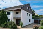 Etagenwohnung Sachsenheim - 5.5 Zimmer, 147 m&sup2;, 1.390&euro; | Angebot:27570568