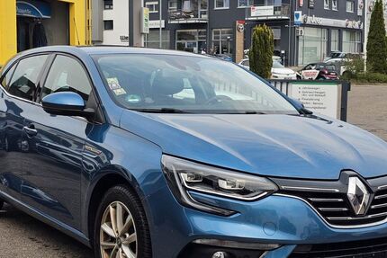 Renault Megane 114.111 km 8.500 &euro; Leonberg 71229