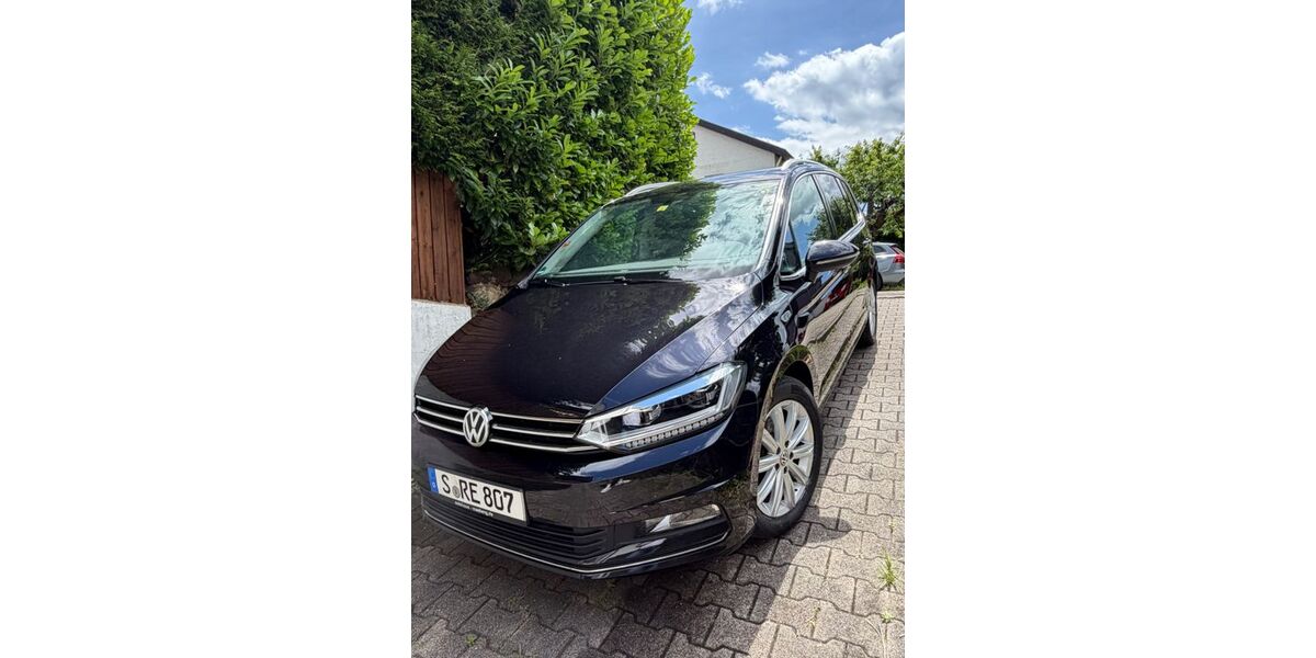 VW Touran 147.000 km 16.900 &euro; Stuttgart 70565