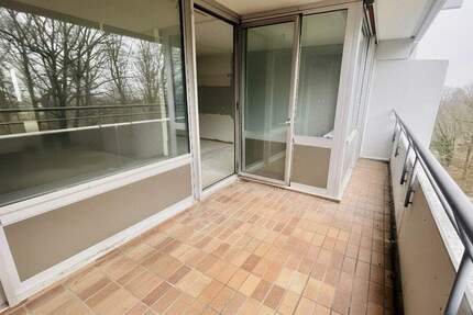 Wohnung Stuttgart Asemwald - 3 Zimmer, 80 m&sup2;, 177.000&euro; | Angebot:25687070